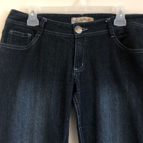 Tyte  Flared Wide Leg Jeans size 13 Juniors - Picture 1 of 8